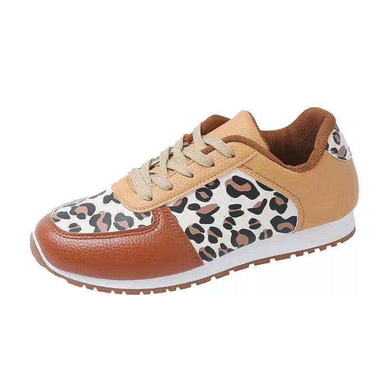 Sneaker aus Leder mit Leopardenmuster